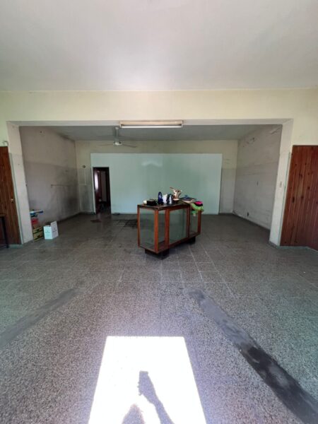 SALÓN COMERCIAL-9 DE SEPTIEMBRE 3405