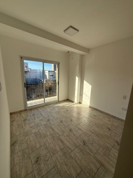 DEPARTAMENTO-NÉSTOR PÁEZ 925