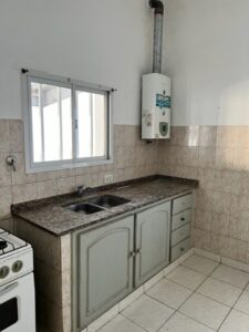 CASA-BV.SAENZ PEÑA 1220