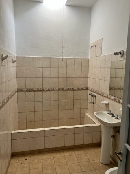 CASA-BV.SAENZ PEÑA 1220
