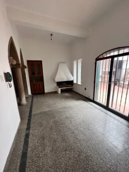 CASA-CABRERA 1576