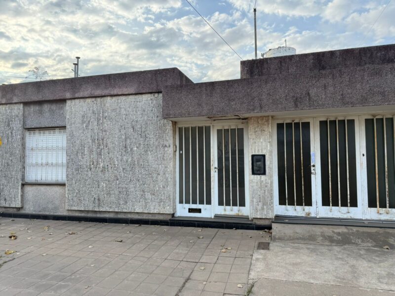 CASA-ITURRASPE 705