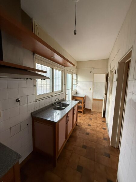 CASA-ITURRASPE 705
