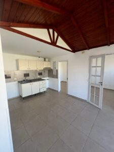 CASA-JUAN DE GARAY 1130