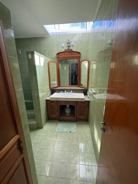CASA-ROCA 2144